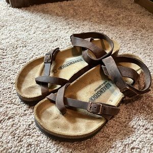 Birkenstock Yara Sandals - Habana
